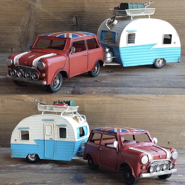 ブリキの車 ユニオンジャックミニクーパー・クラシックミニ (ローバーミニ) &キャンピングトレーラー(Mサイズ)【取り寄せ品／納期1週間前後】