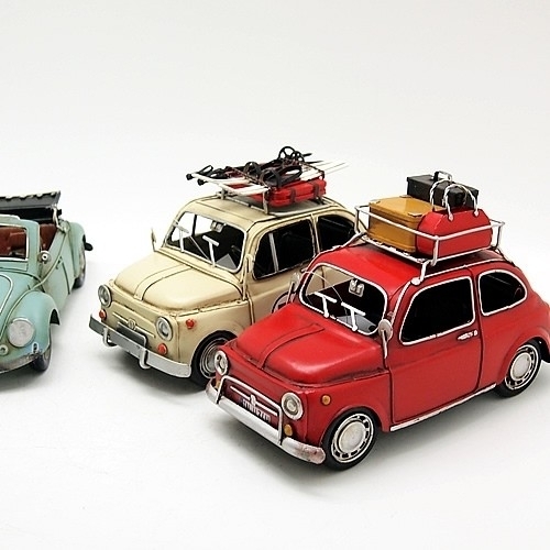 ブリキの車 フィアット(FIAT)キャリングカー／レッド(Mサイズ)